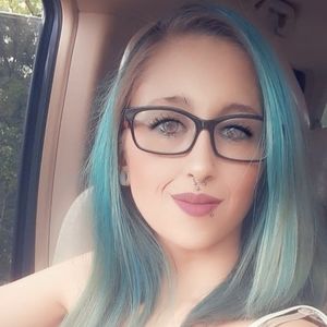 Meet your Posher, Katie lynn